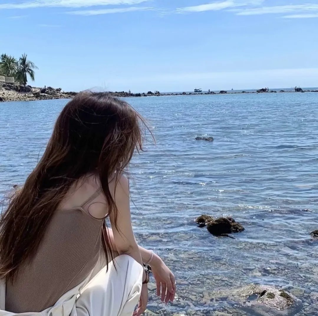 松树谷 海报